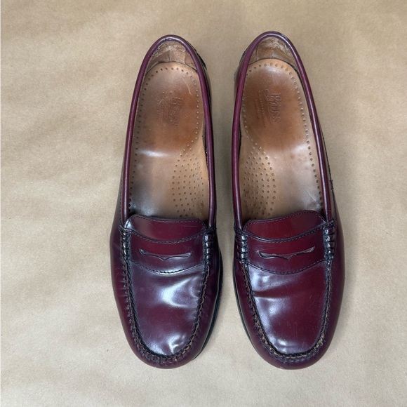 G.H. Bass & Co Weejuns Wayfarer Penny Loafers Women 8.5M Burgundy Leather Soles - Picture 3 of 8
